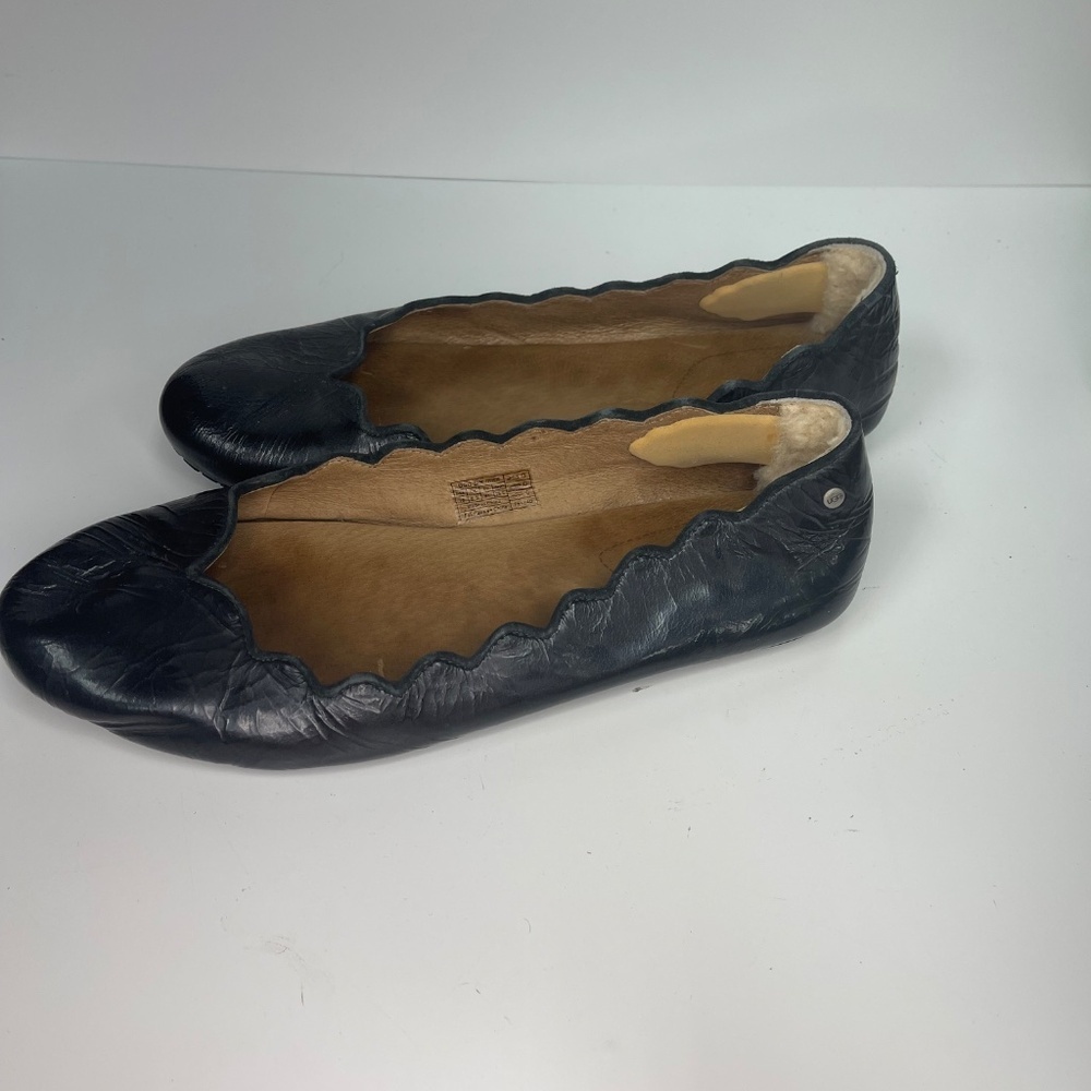 UGG Leather Ballet Flats Women’s Size 10 Black Comfort Shoes - Picture 5 of 8